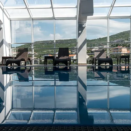 Jadran 4* Neum
