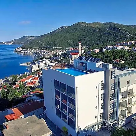 Otel Jadran 4*