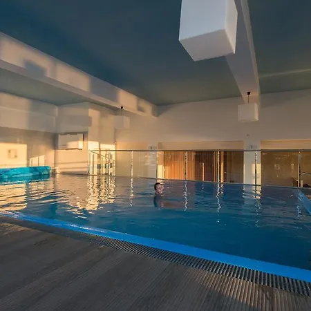 Jadran Hotell 4*